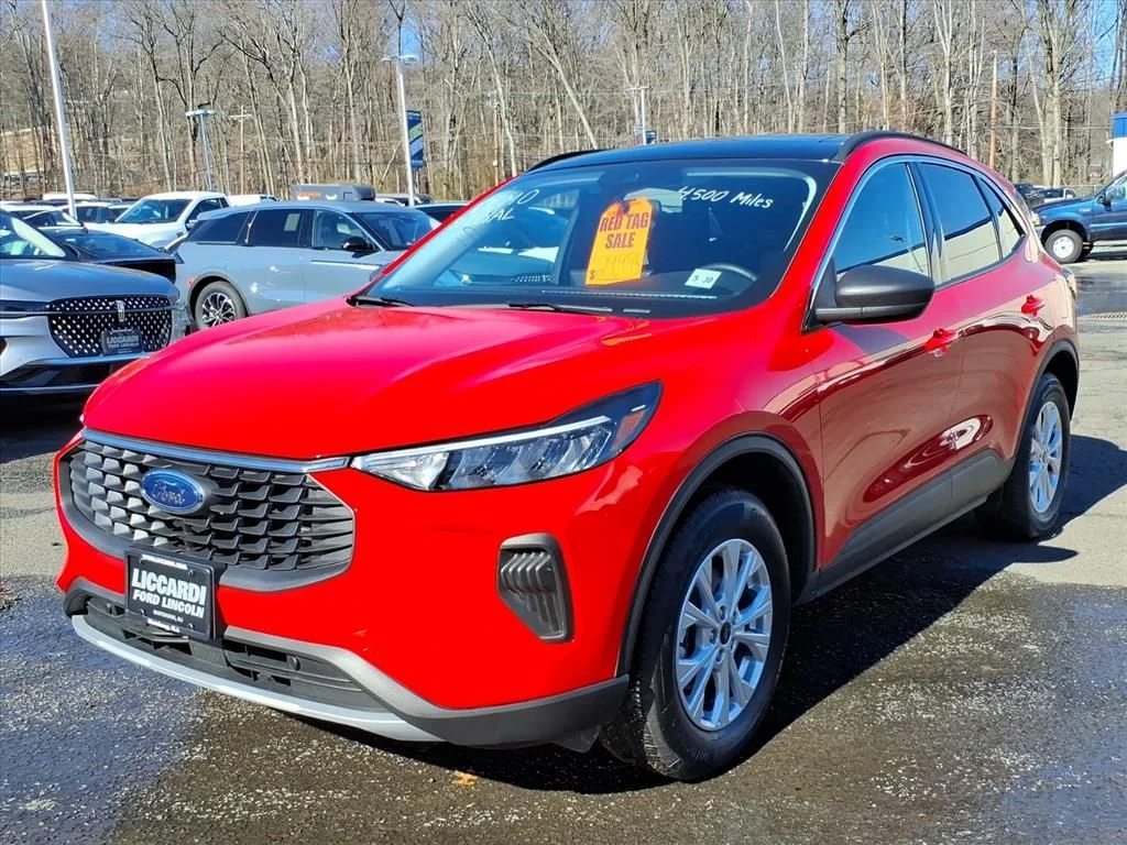New 2024 Race Red Ford Active™ image 3