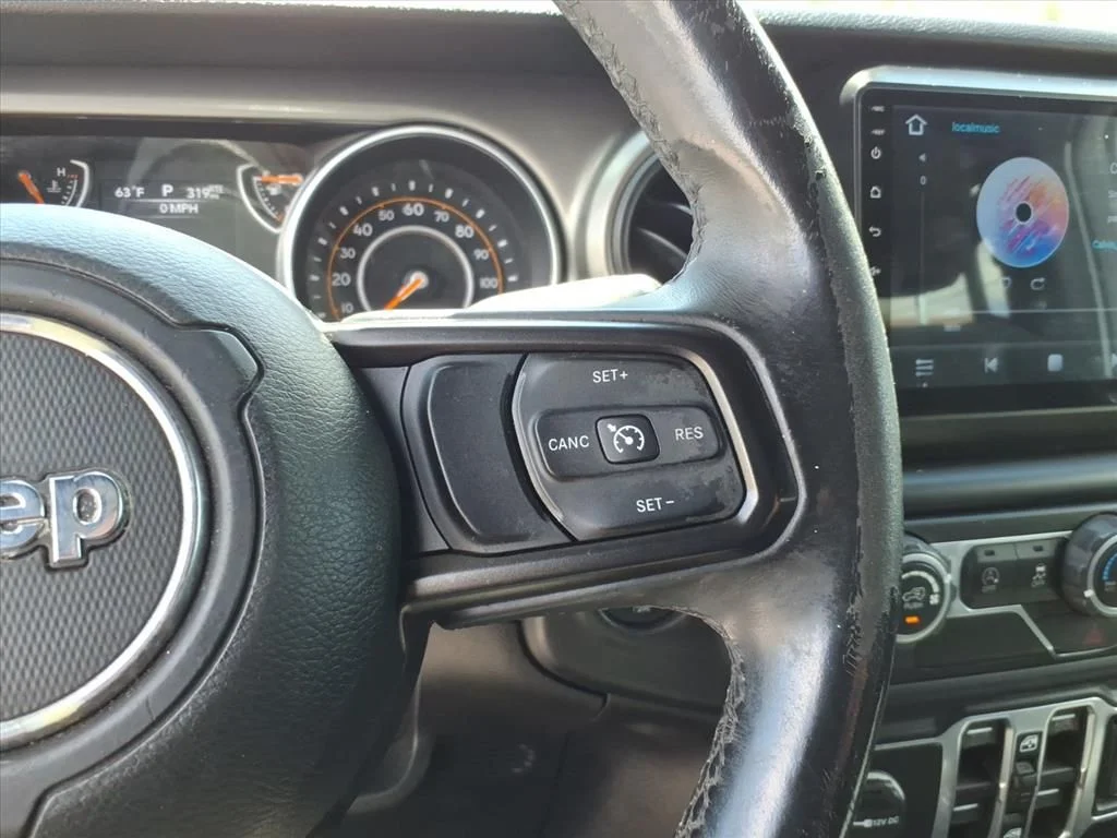 Used 2018 White Jeep Unlimited Sport S image 20