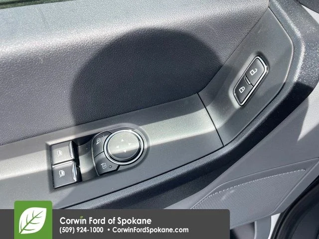 New 2025 White Ford XL image 16
