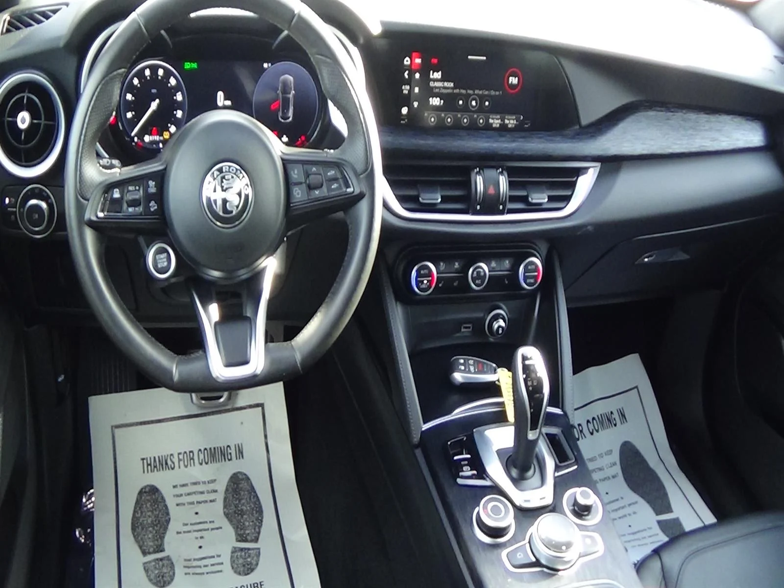 Used 2024 Milano White (pw1) Alfa Romeo Sprint image 14