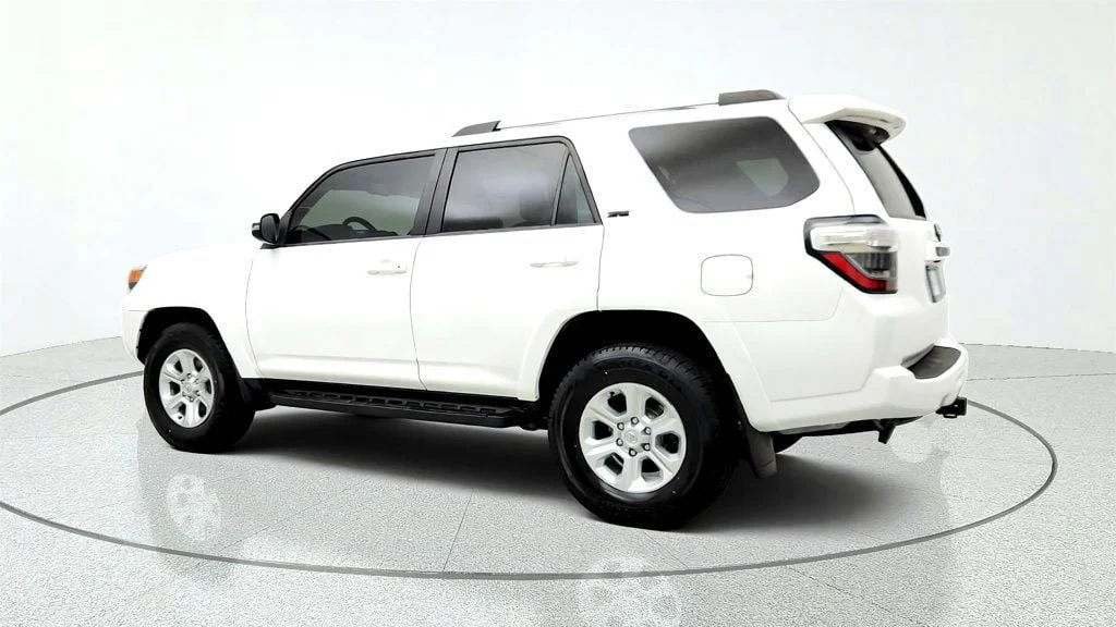 Used 2023 Ice Cap Toyota SR5 Premium 4WD w/ Power Moonroof & Trail Running Boards image 7