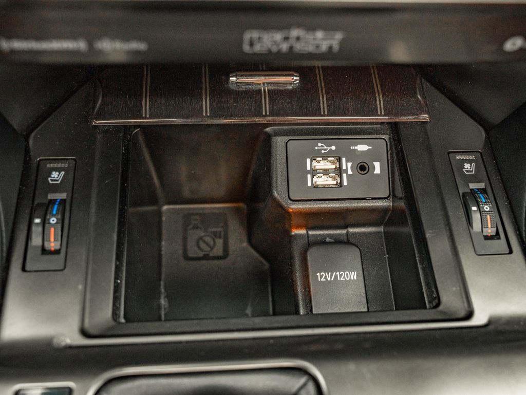 Used 2023 Atomic Silver Lexus 460 image 36