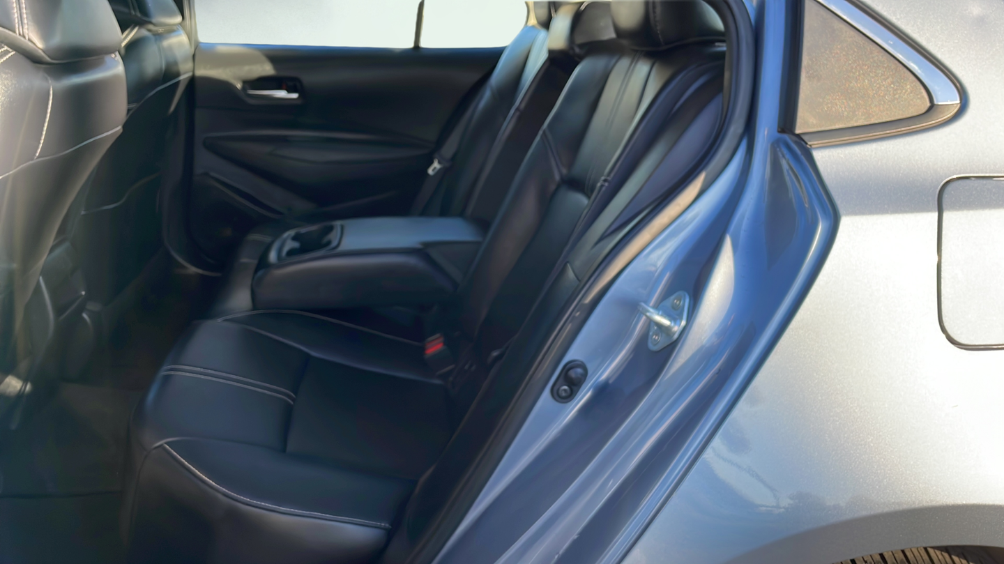 Certified Used 2022 Blue Toyota XLE image 19