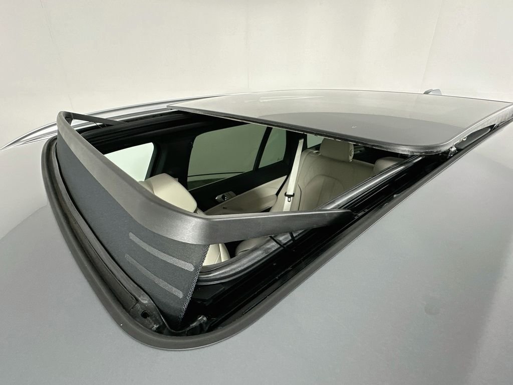 Certified Used 2024 Skyscraper Grey Metallic BMW xDrive40i image 22