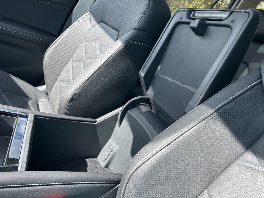 2026 Volkswagen Atlas SE w/Tech - Photo 39
