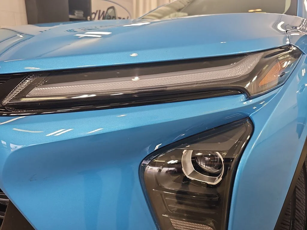 Certified Used 2025 Blue Chevrolet ACTIV image 35