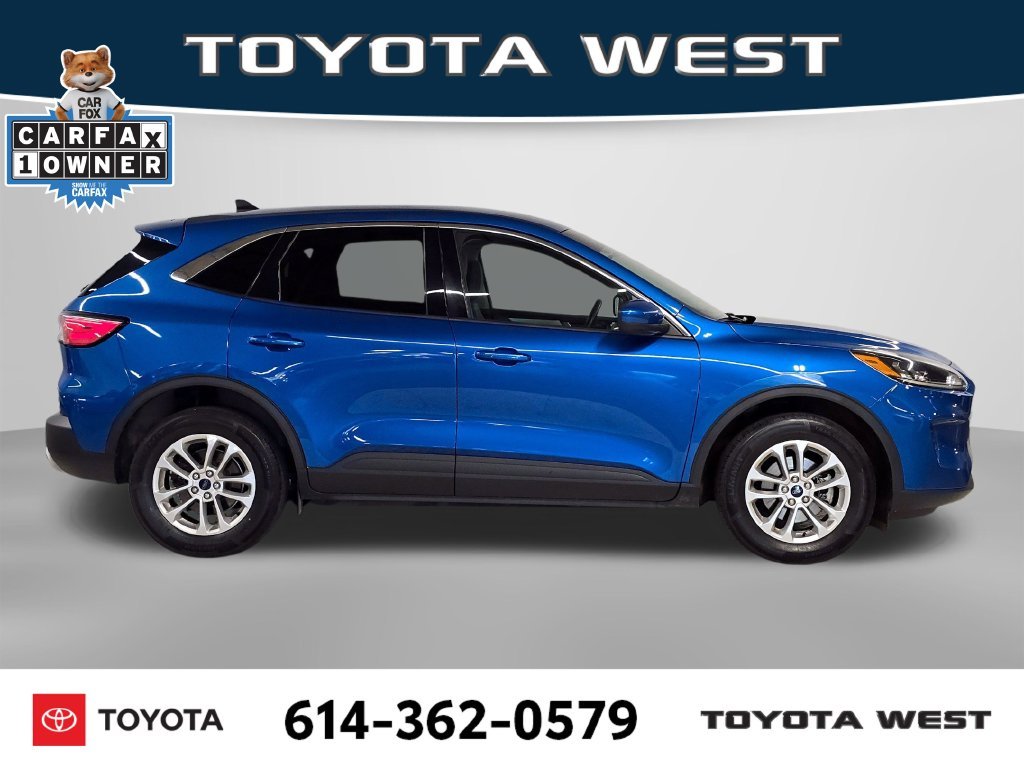 Used 2020 Blue Ford SE image 4