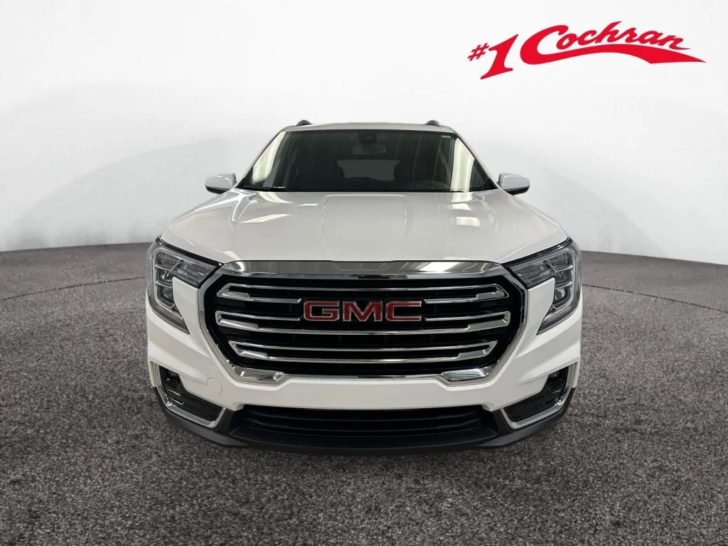 Used 2023 Summit White GMC SLT image 35