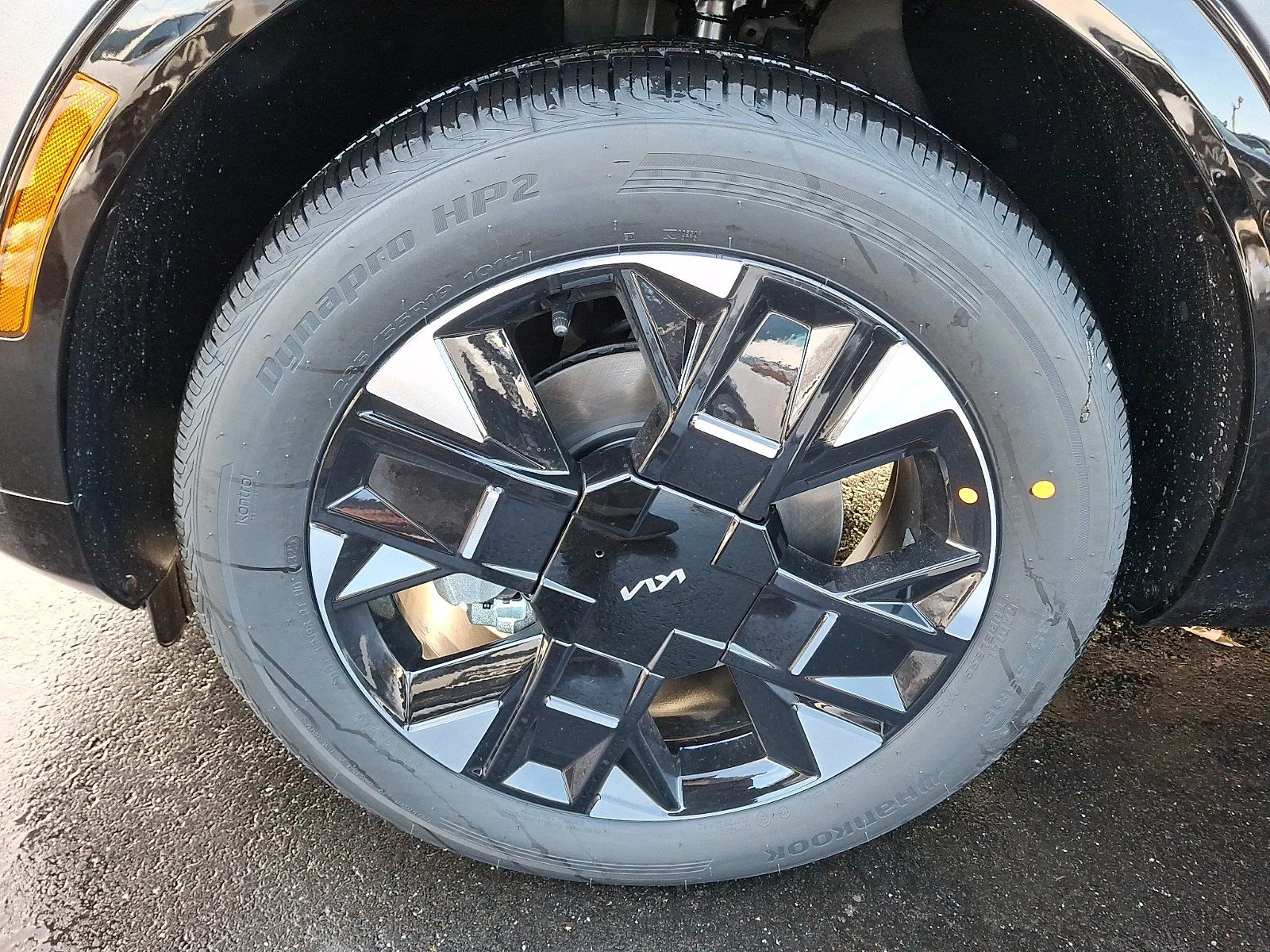 New 2026 Shadow Matte Gray Kia SX Prestige image 4