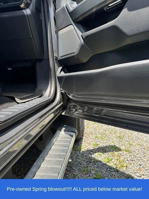 Used 2024 Gray Ford Lariat image 6