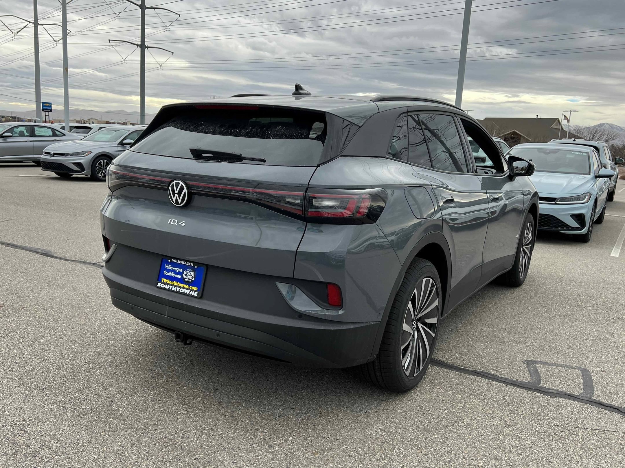 New 2026 Gray Volkswagen Pro image 10