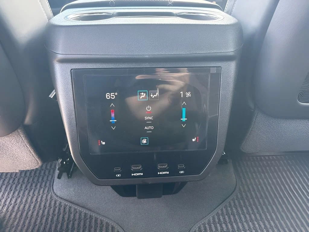 New 2026 Onyx Black GMC Denali Ultimate image 17