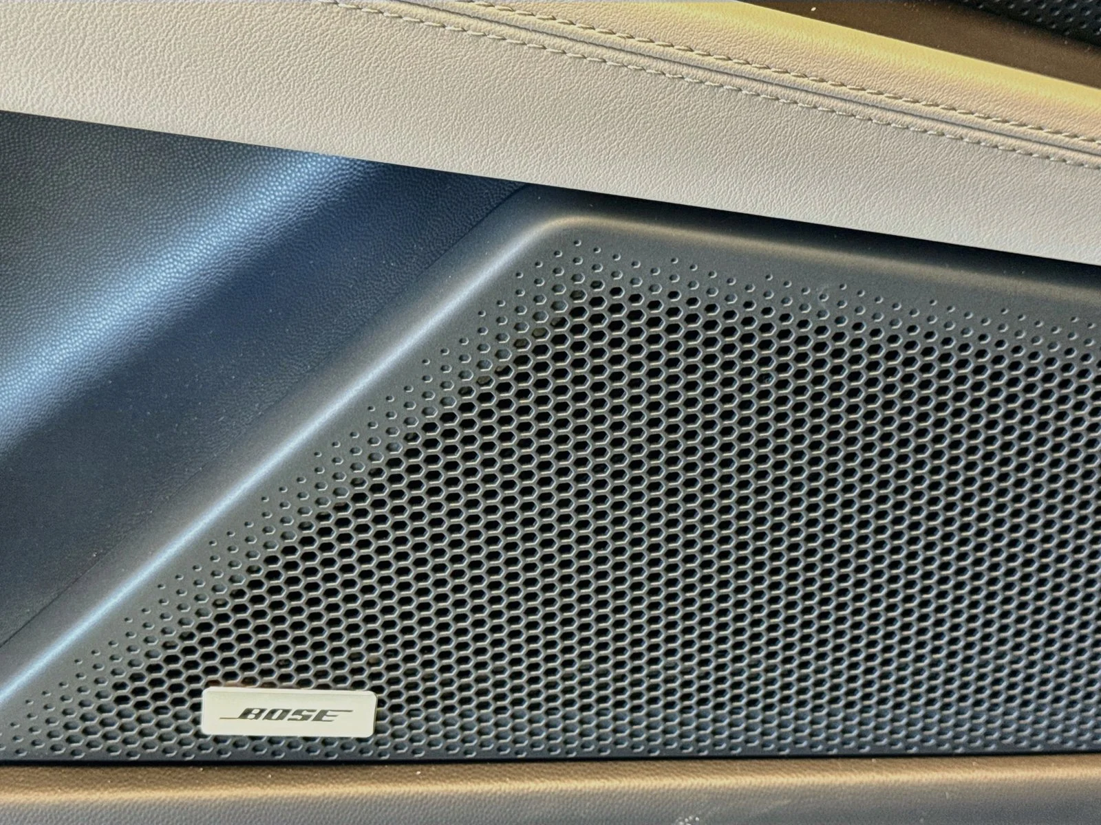 New 2026 Algarve Blue Metallic Porsche Electric image 12