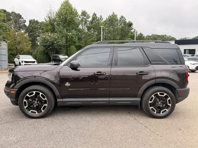 Used 2021 Brown Metallic Ford Outer Banks image 2