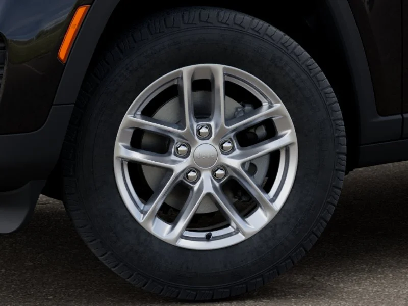 2025 Jeep Grand Cherokee Laredo - Photo 108