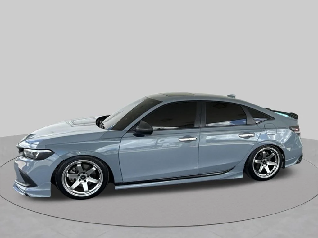 Used 2024 Gray Honda Base image 3