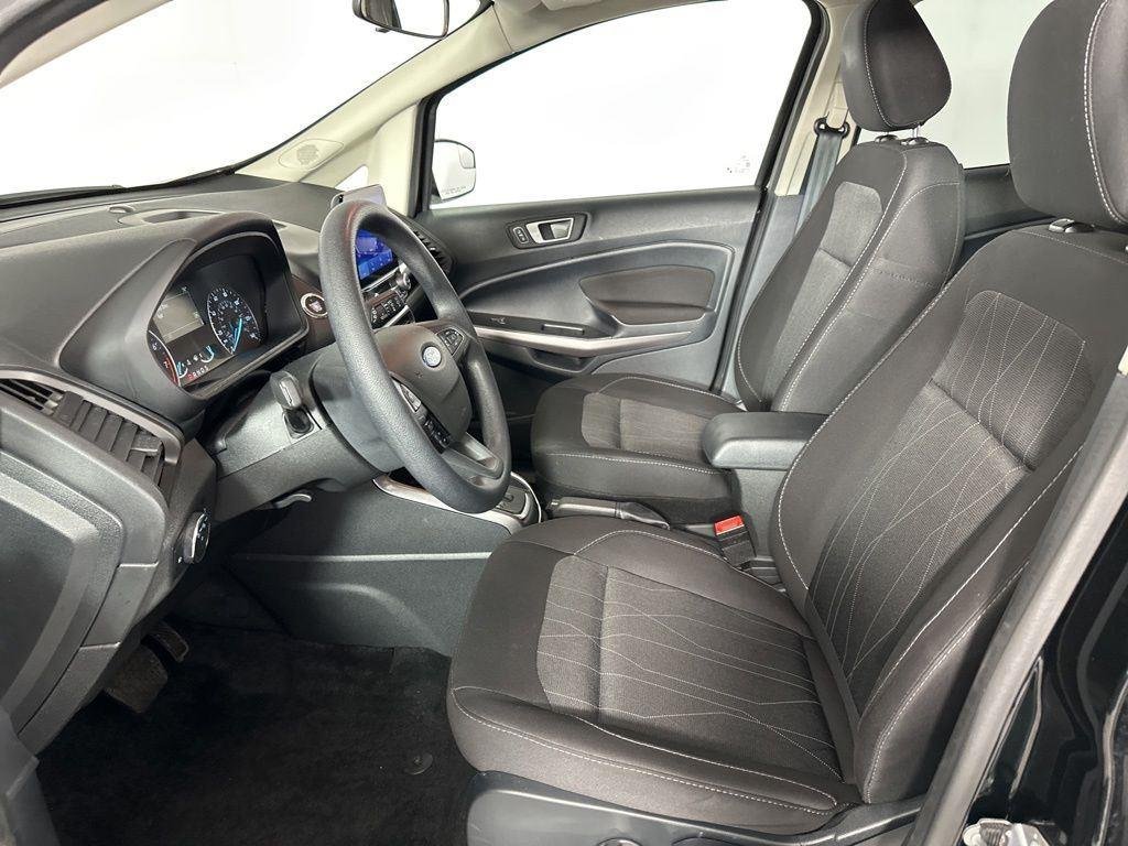 Used 2022 Shadow Black Ford SE image 12