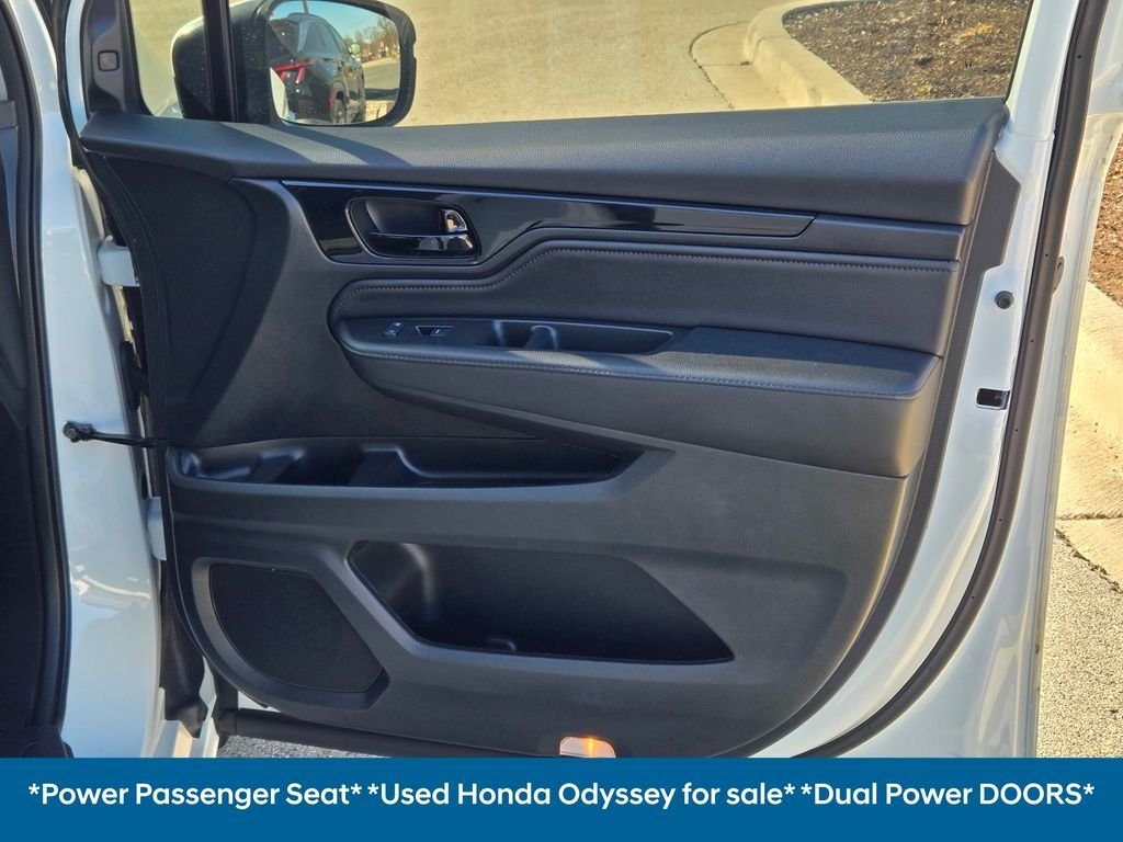 2022 Honda Odyssey Touring - Photo 8