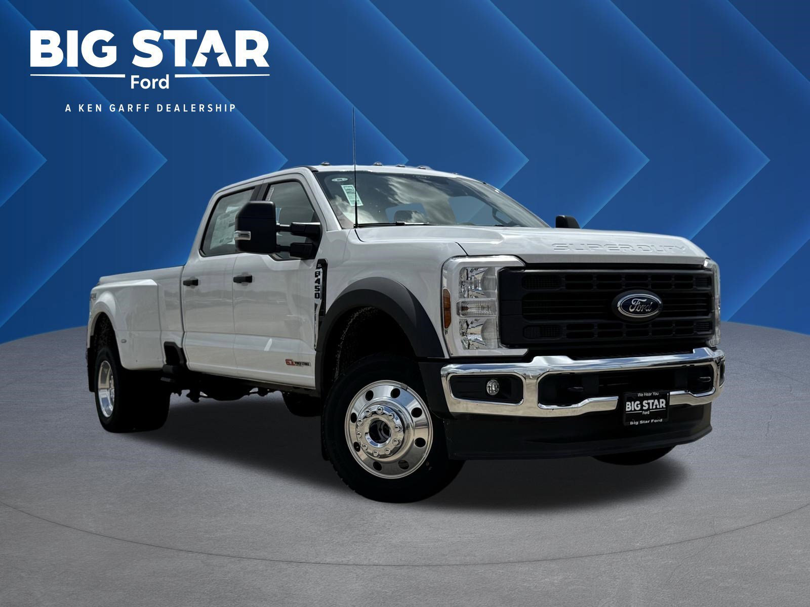 2026 Ford F-450 XL 4x4 Crew Cab 8' Box DRW's photo