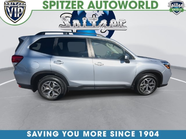 Used 2021 Silver Subaru Premium image 16