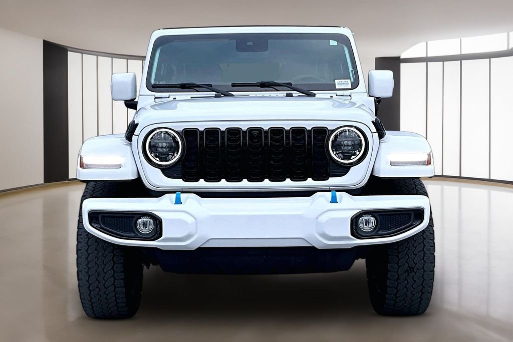 Used 2024 White Jeep High Altitude 4xe image 2