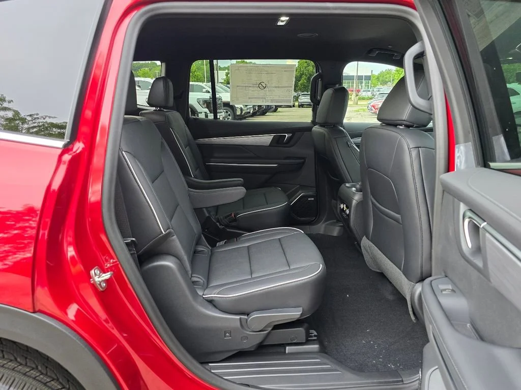 2026 Buick Enclave Preferred - Photo 24