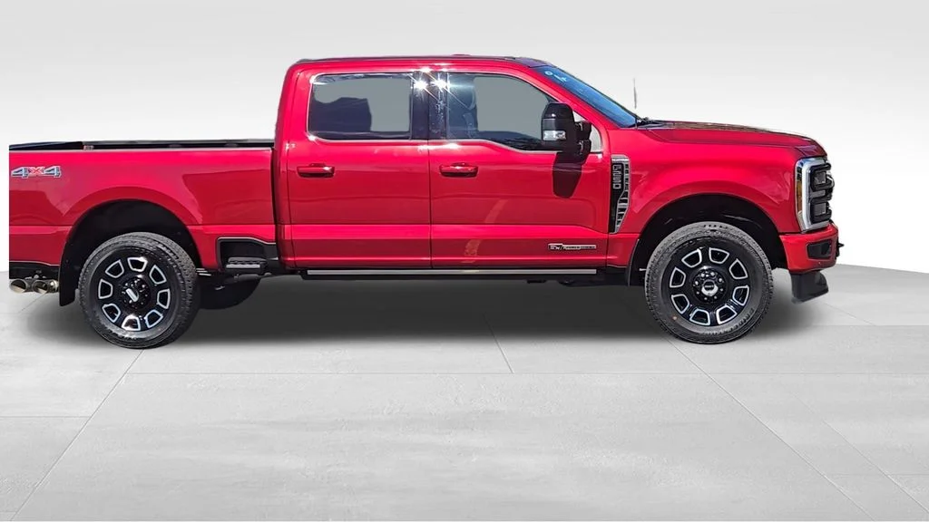 Used 2025 Red Ford Platinum image 9