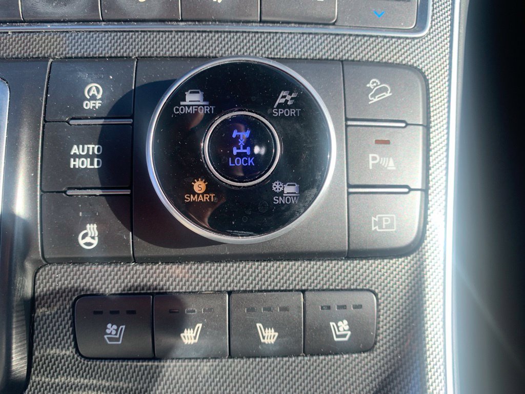 2023 Hyundai Santa Fe Limited - Photo 31