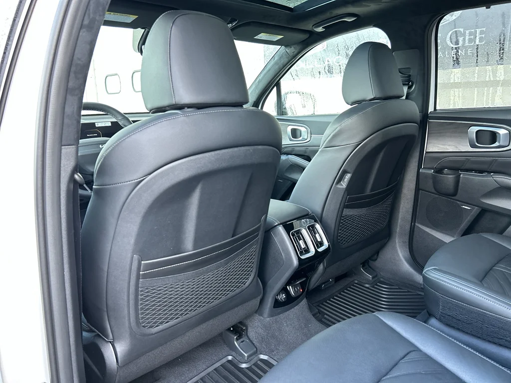 New 2026 Glacial White Pearl Kia X-Line SX Prestige image 13