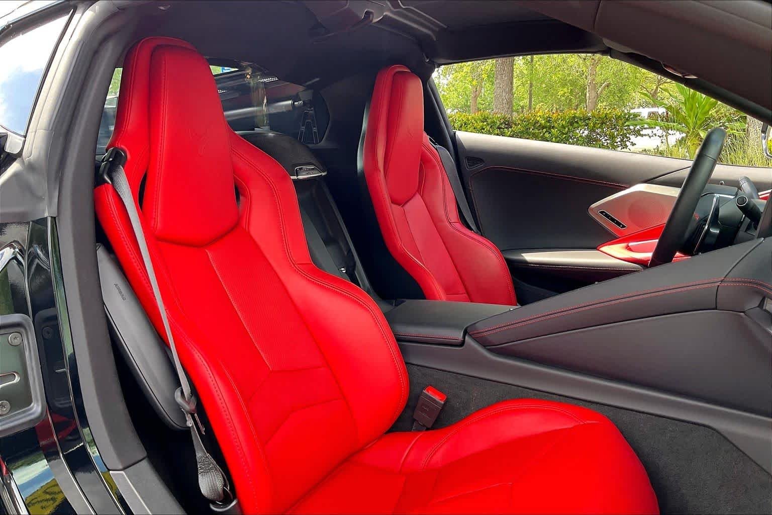 2023 Chevrolet Corvette 2LT - Photo 8
