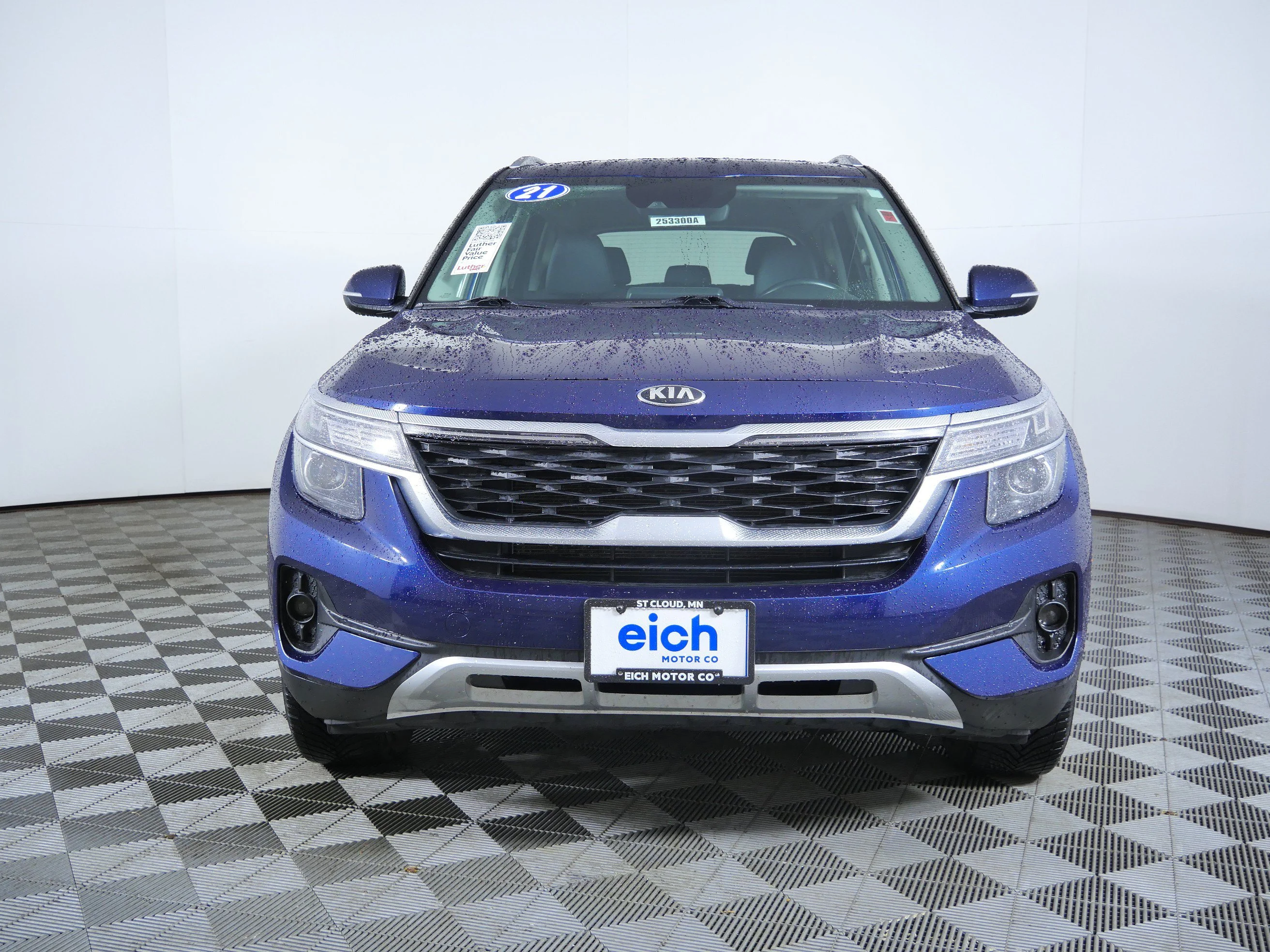 Used 2021 Kia Seltos EX with VIN KNDERCAA2M7196878 for sale in St. Cloud, Minnesota