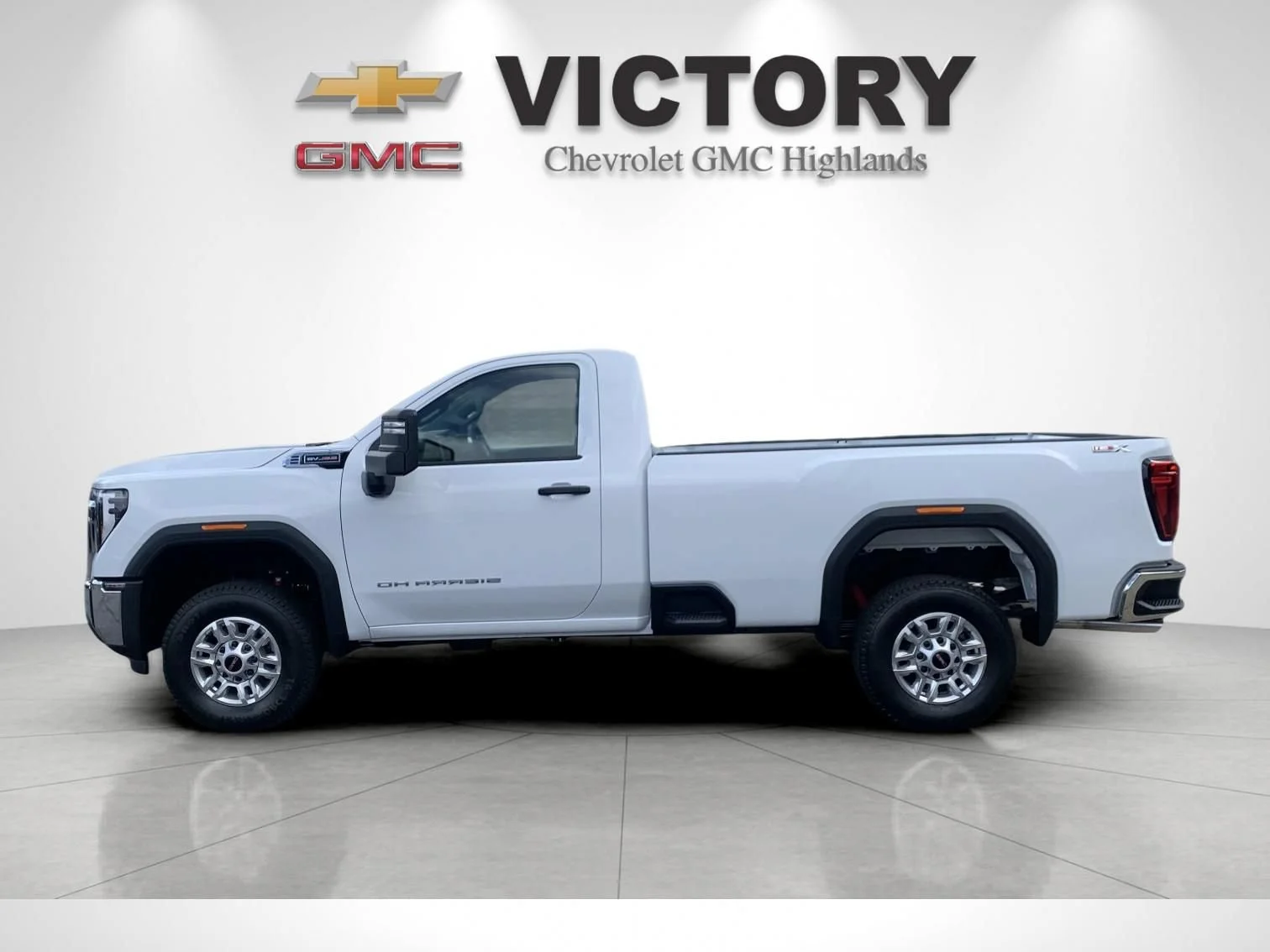 2026 GMC Sierra 2500HD Pro - Photo 6