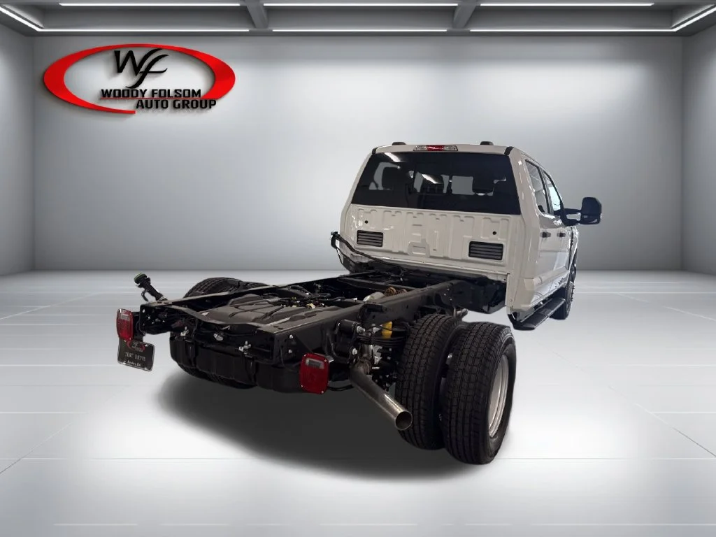 New 2027 White Ford XL image 6