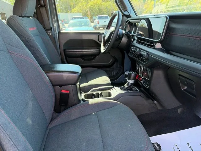 Used 2024 Gray Jeep Rubicon image 7