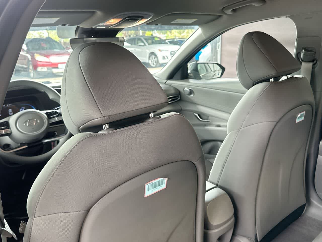 Certified Used 2025 Amazon Gray Hyundai SE image 23