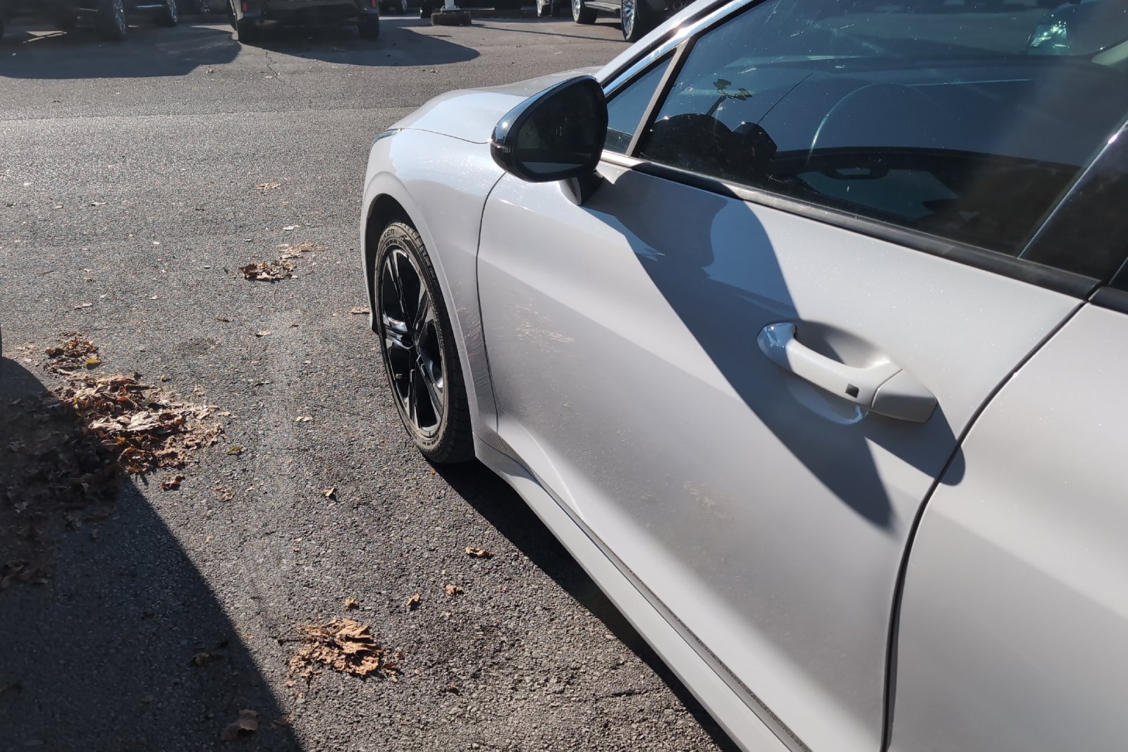 Used 2023 White Kia GT-Line image 12