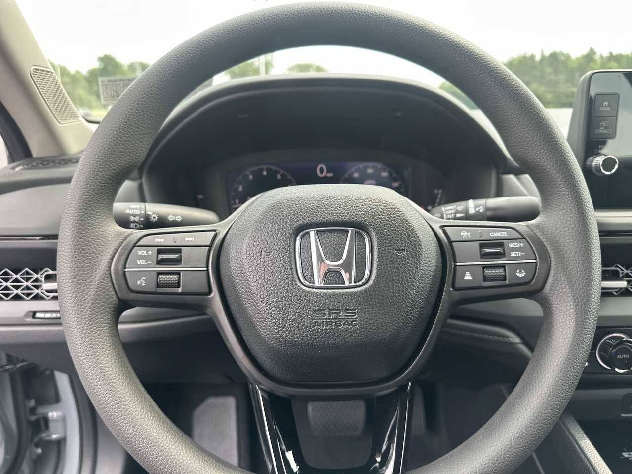 New 2026 Urban Gray Pearl Honda SE image 14