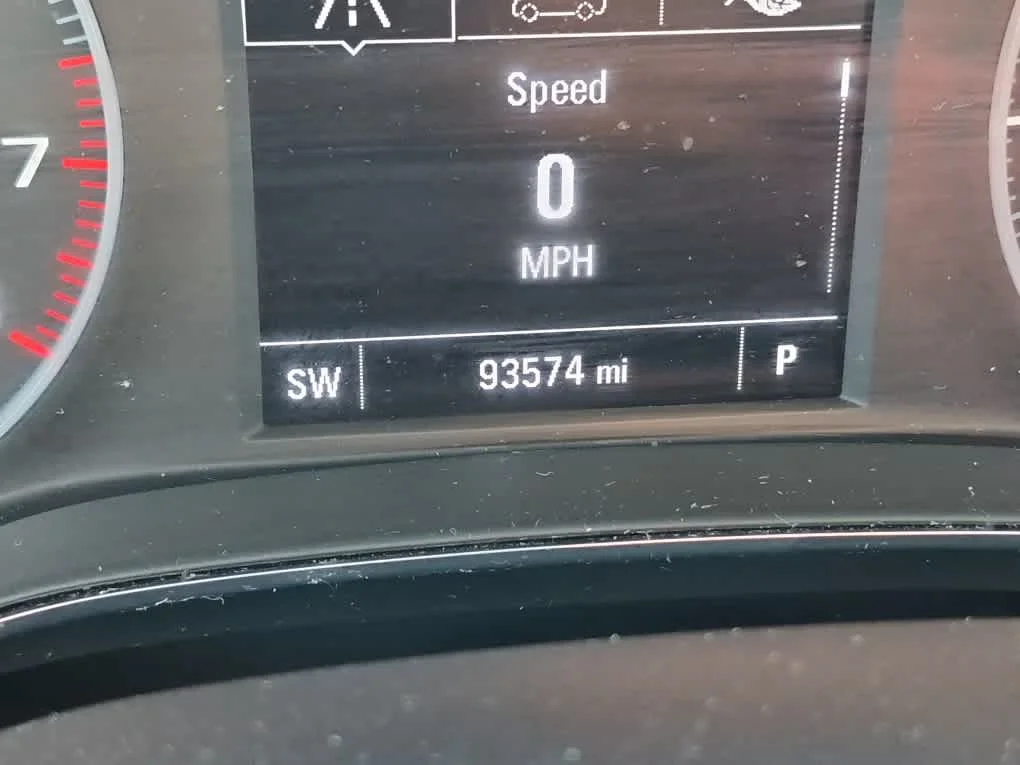 Used 2019 Summit White Chevrolet LT image 17