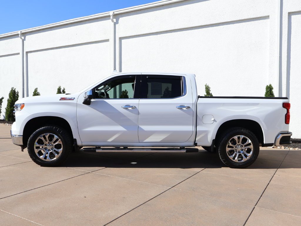 2023 Chevrolet Silverado 1500 LTZ - Photo 3