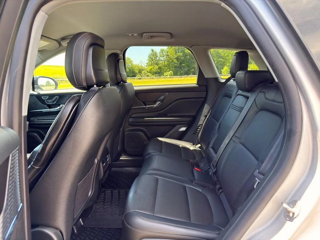 Used 2020 Silver Lincoln Standard image 28