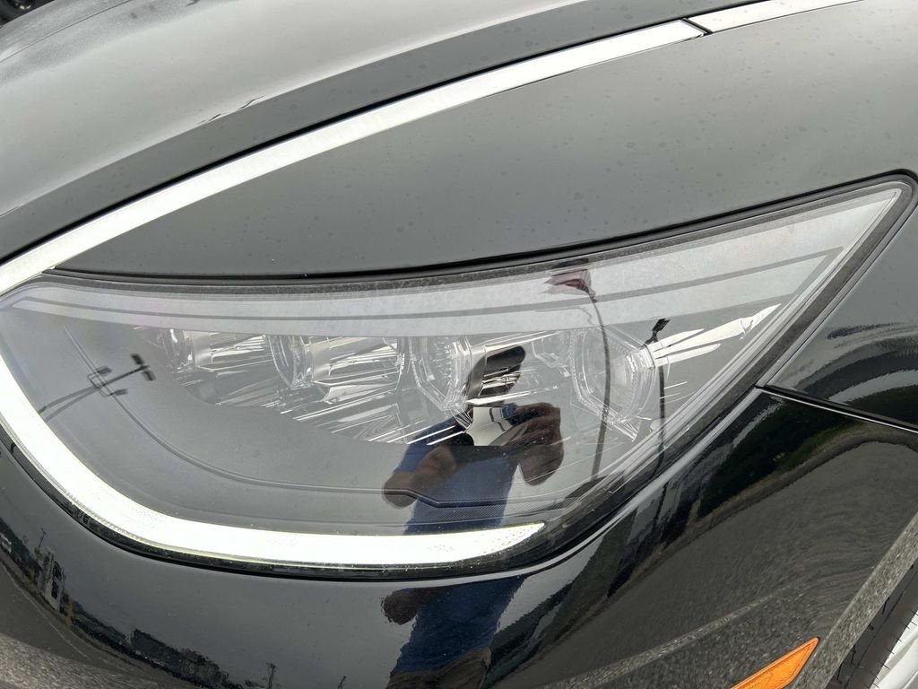 Certified Used 2023 Onyx Black Hyundai SEL image 10