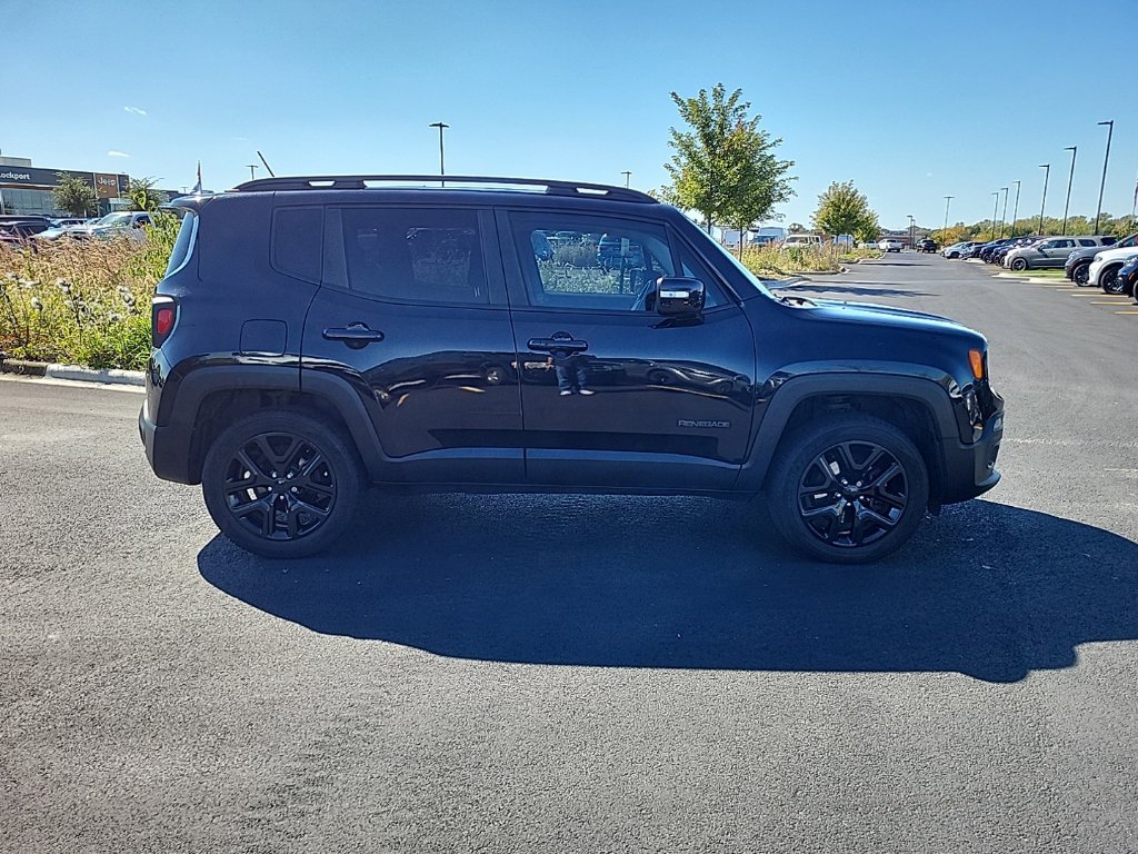 Used 2016 Black Jeep Latitude image 6