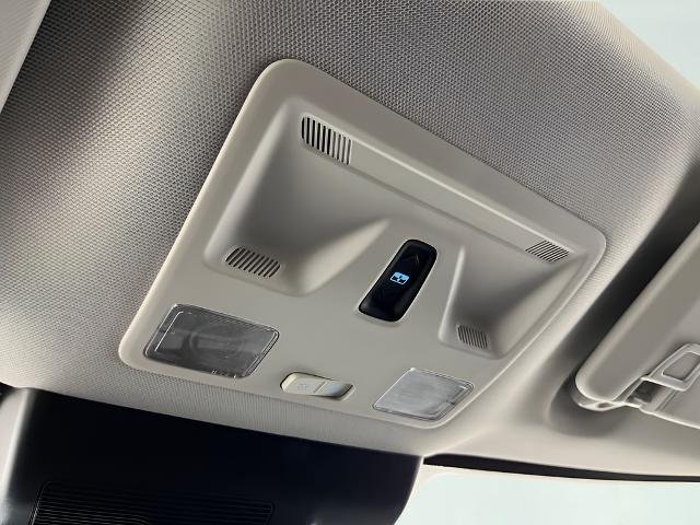New 2026 Carbonized Gray Metallic Ford XLT image 39