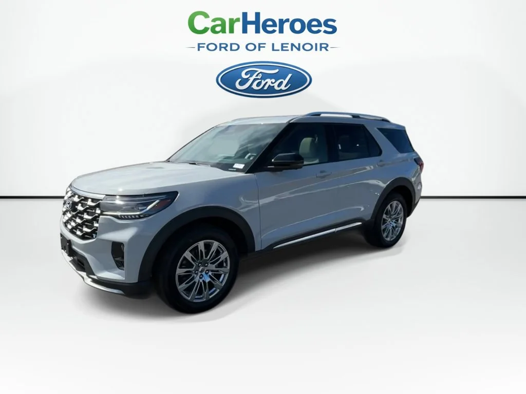 New 2027 Avalanche Gray Ford Platinum™ image 4
