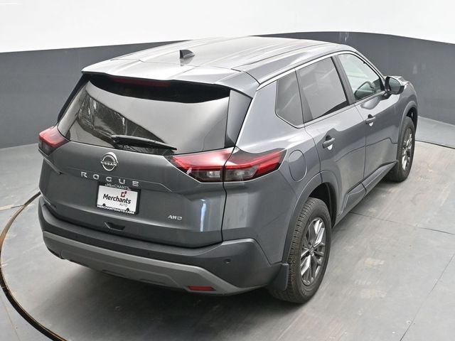 Used 2023 Gray Nissan S image 27