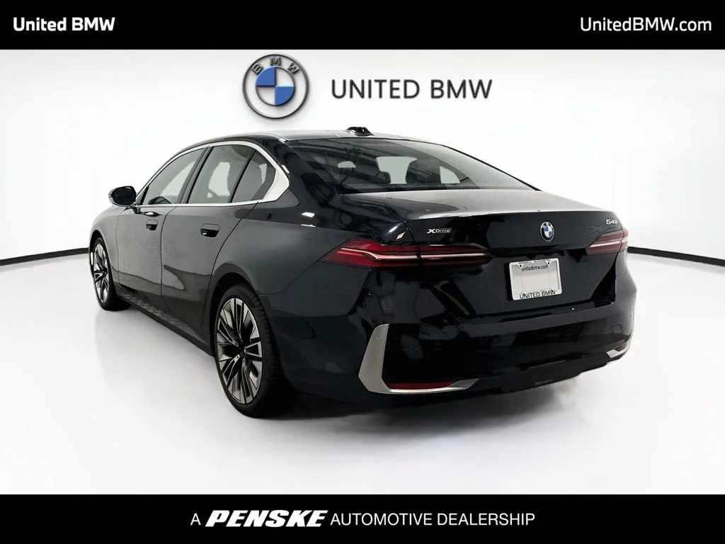 Certified Used 2026 Black Sapphire Metallic BMW 540i xDrive image 7