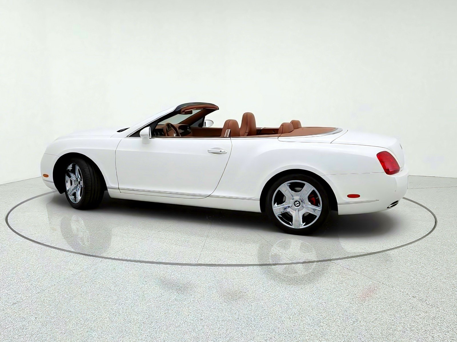 Used 2008 GLACIER WHITE Bentley  image 13