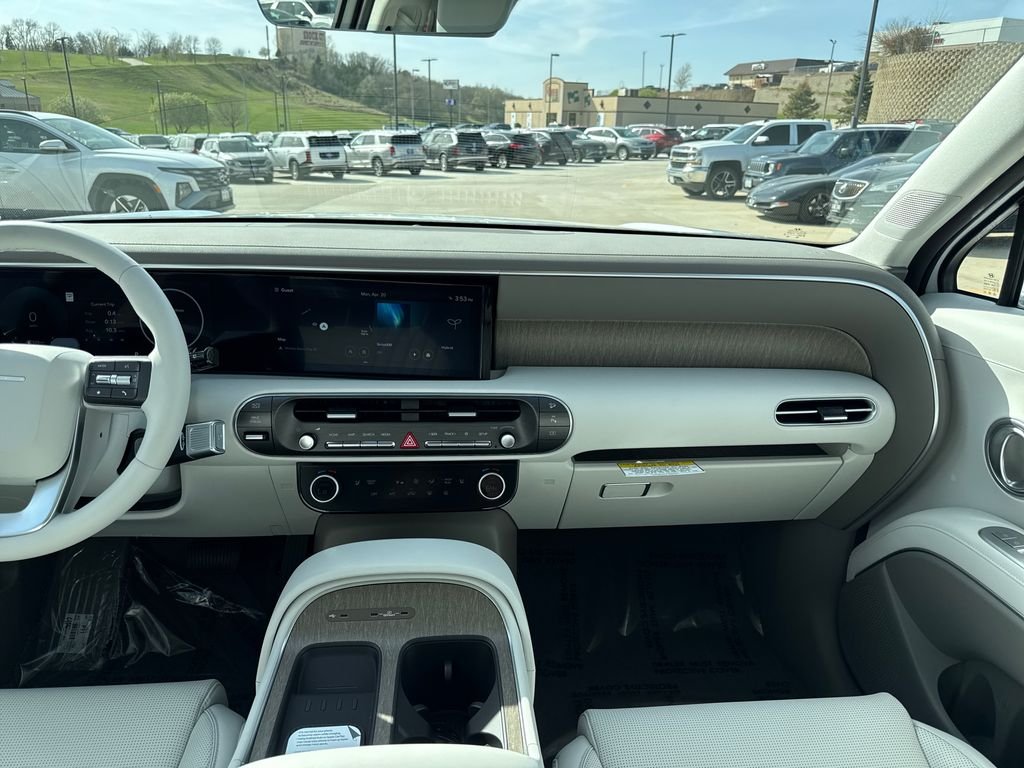 New 2026 White Hyundai SEL image 17