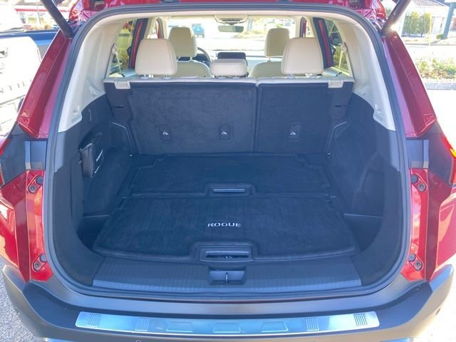 2023 Nissan Rogue SL photo 4