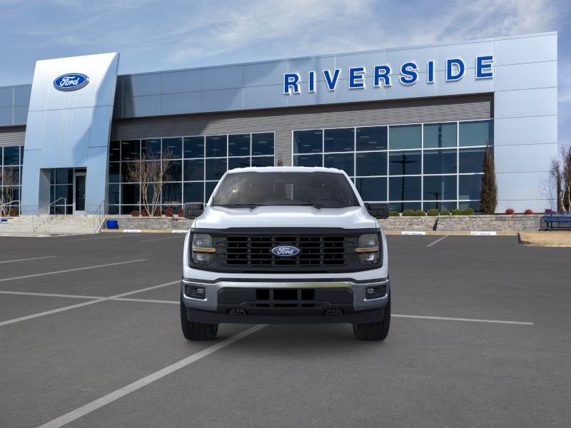New 2026 Oxford White Ford XL image 7